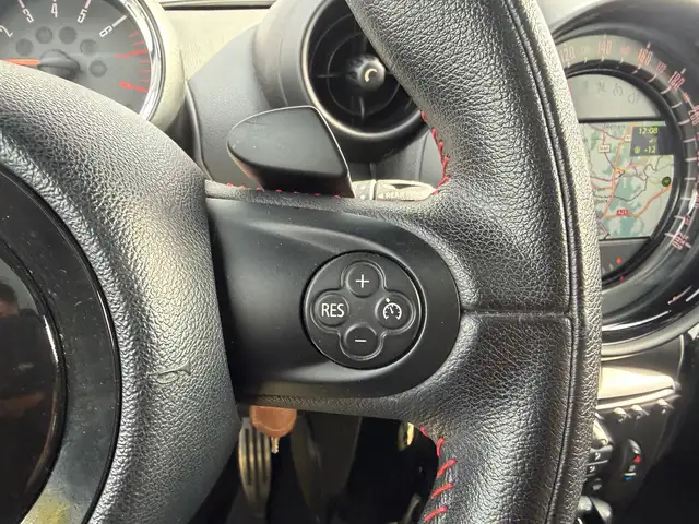 Mini Countryman view 15