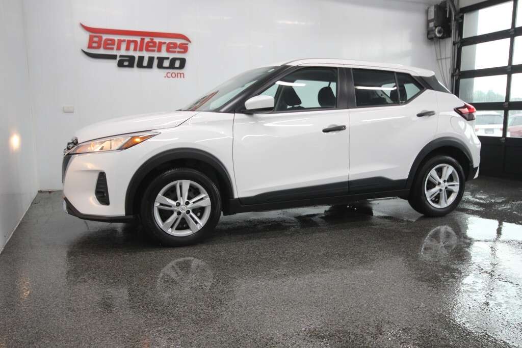 2024 Nissan Kicks S