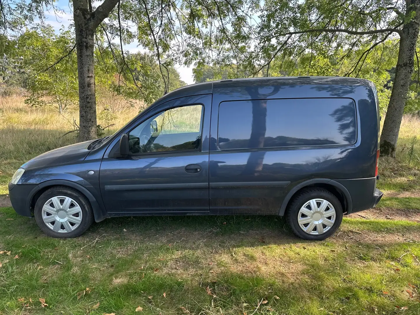 Opel Combo 1.7 CDTi Comfort 500 kg. apk t/m 28-07-2026 - 2