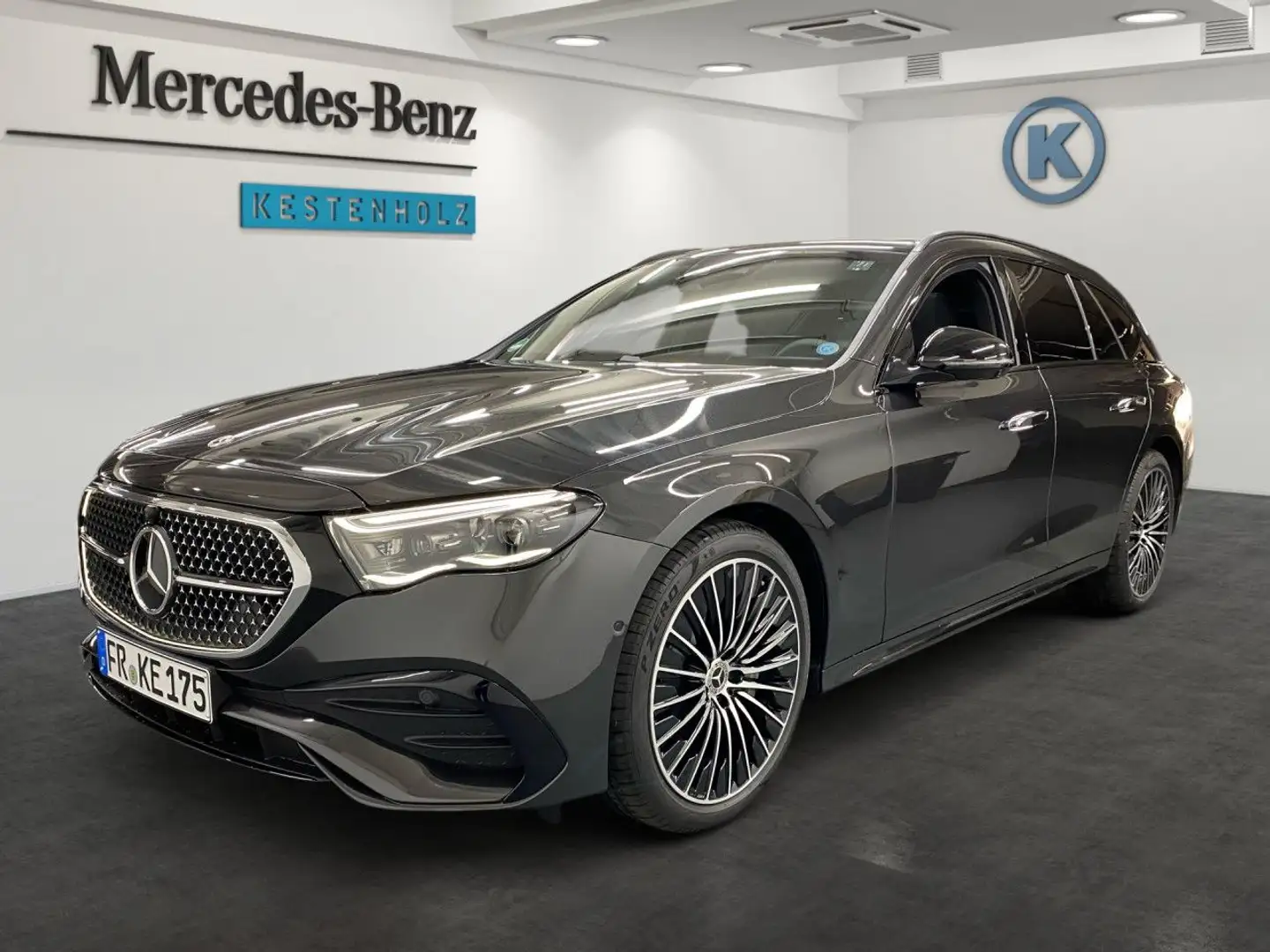 Mercedes-Benz E 450 d T 4Matic AMG+HUD+360°+PANO+AHK+BURMEST Grau - 2