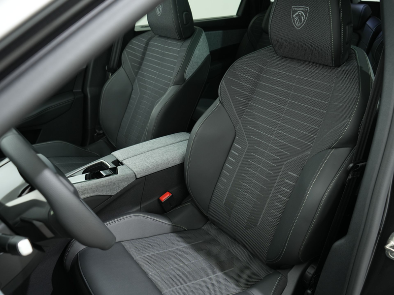 Peugeot 5008 1.2 HYBRID 145PK GT E-DCS6 7-PERS | Cruise Adaptie — photo 4