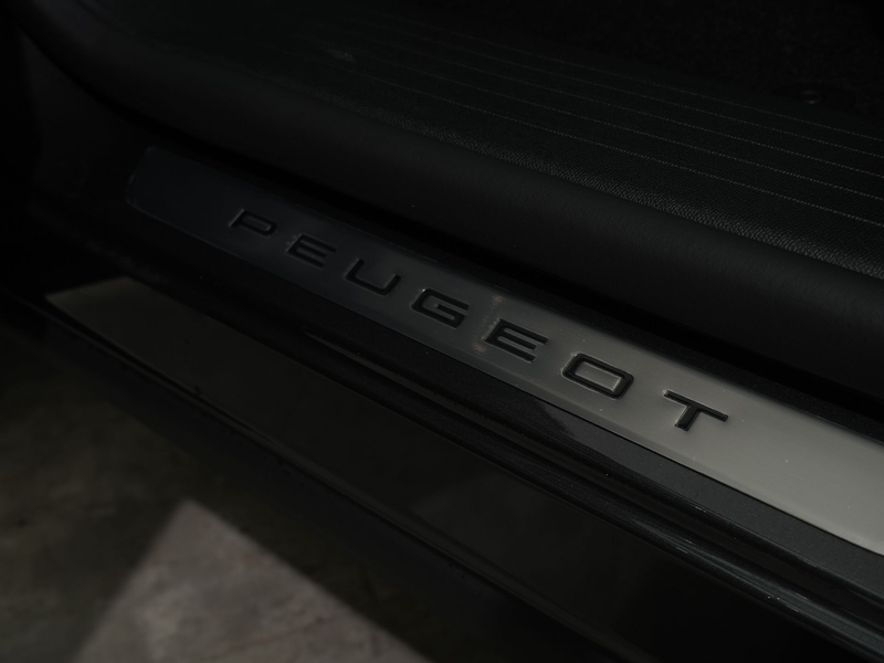 Peugeot 5008 1.2 HYBRID 145PK GT E-DCS6 7-PERS | Cruise Adaptie — photo 32