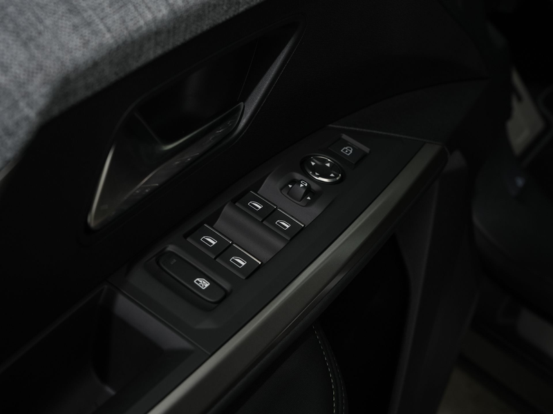Peugeot 5008 1.2 HYBRID 145PK GT E-DCS6 7-PERS | Cruise Adaptie — photo 31