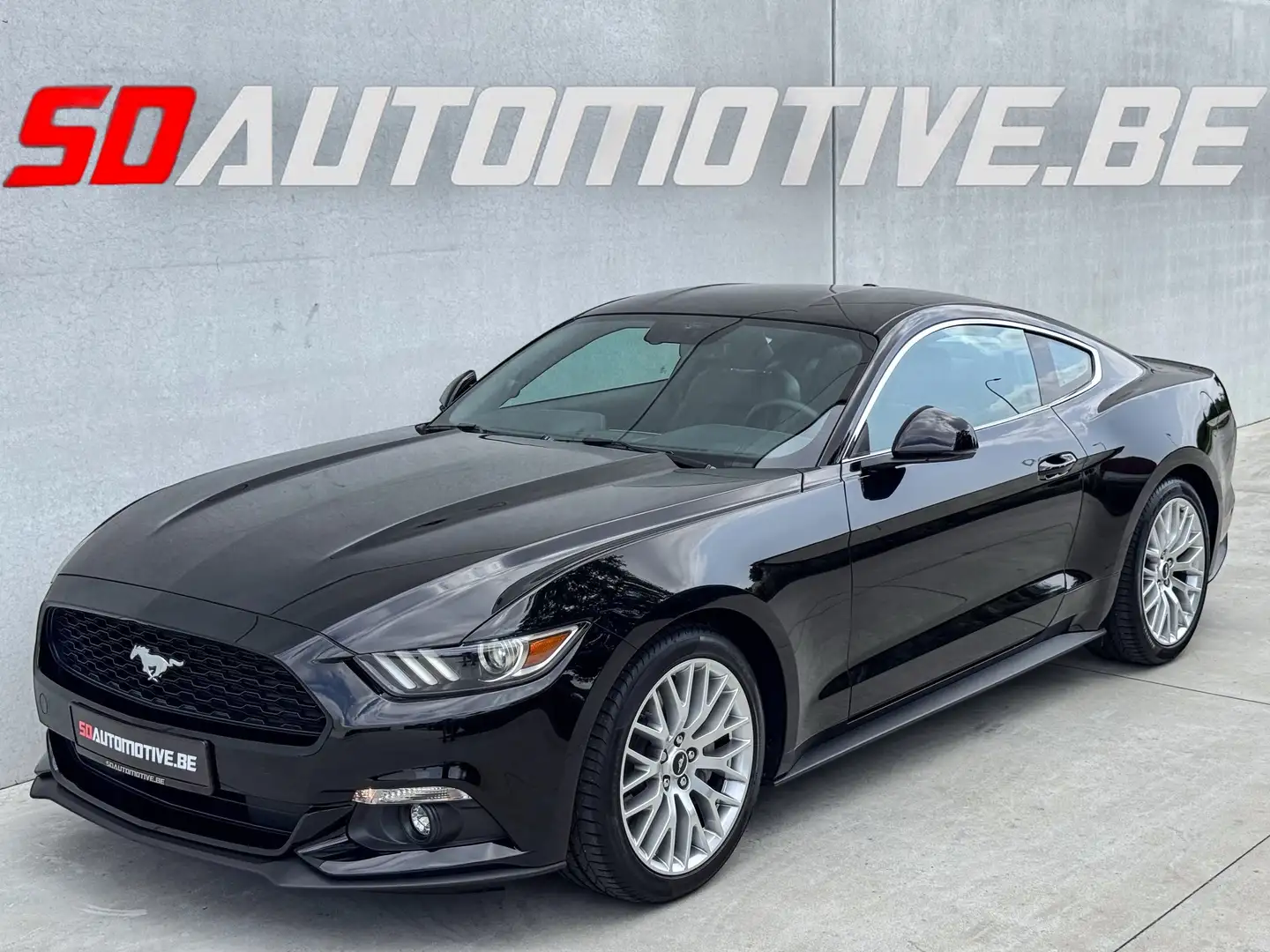 Ford Mustang 2.3 EcoBoost Noir - 1