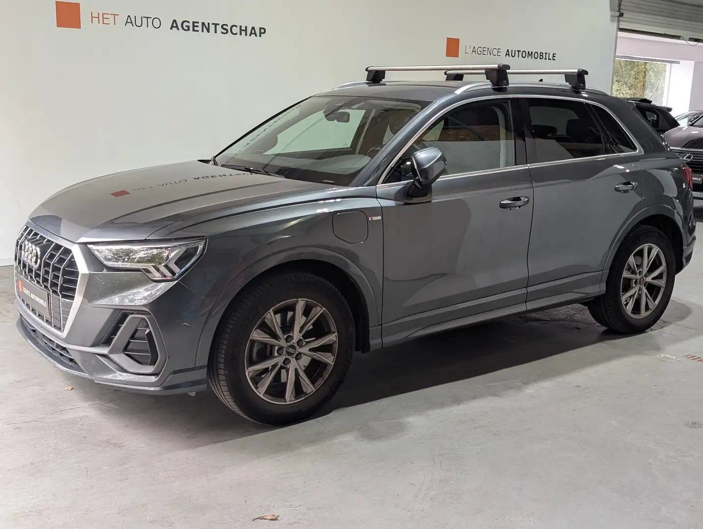 Audi Q3 SPORTBACK - Garantie 12 mois Gris - 2