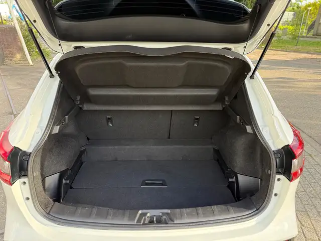Nissan Qashqai view 17