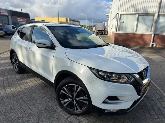 Nissan Qashqai view 2