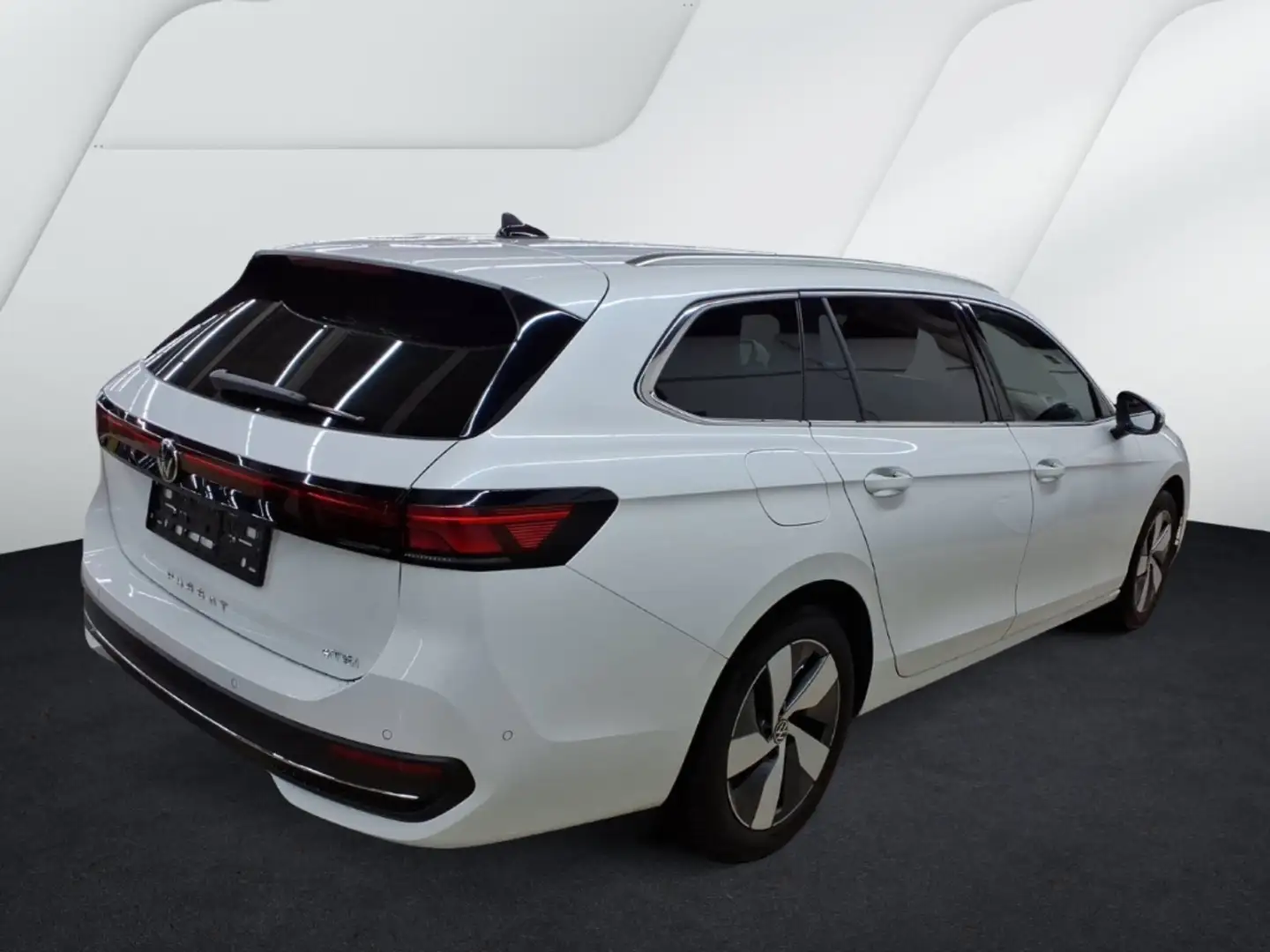 Volkswagen Passat Variant 1.5 eTSI DSG BUSINESS AHK NAVI KAMERA SITZHZG Weiß - 2