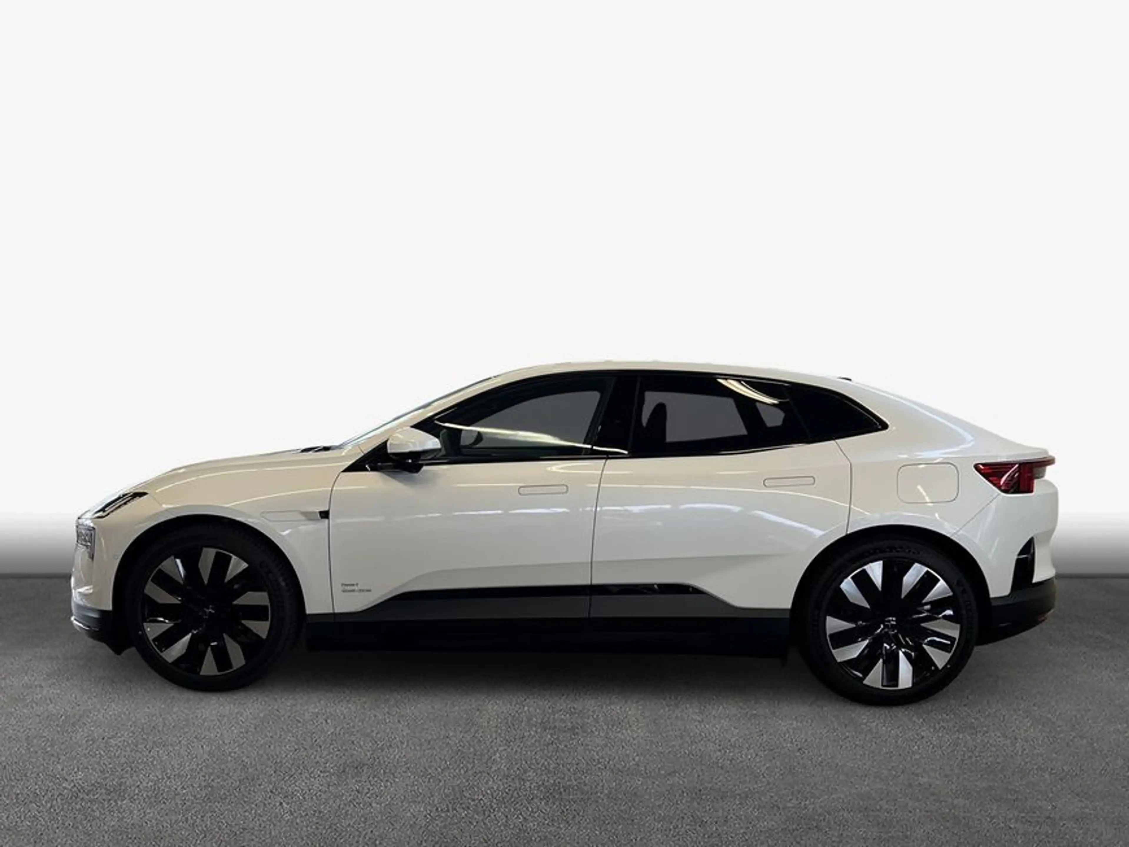 Polestar 4 Single-Motor Glasd 21'' Pilot- Pro- Plus-Paket M — photo 5