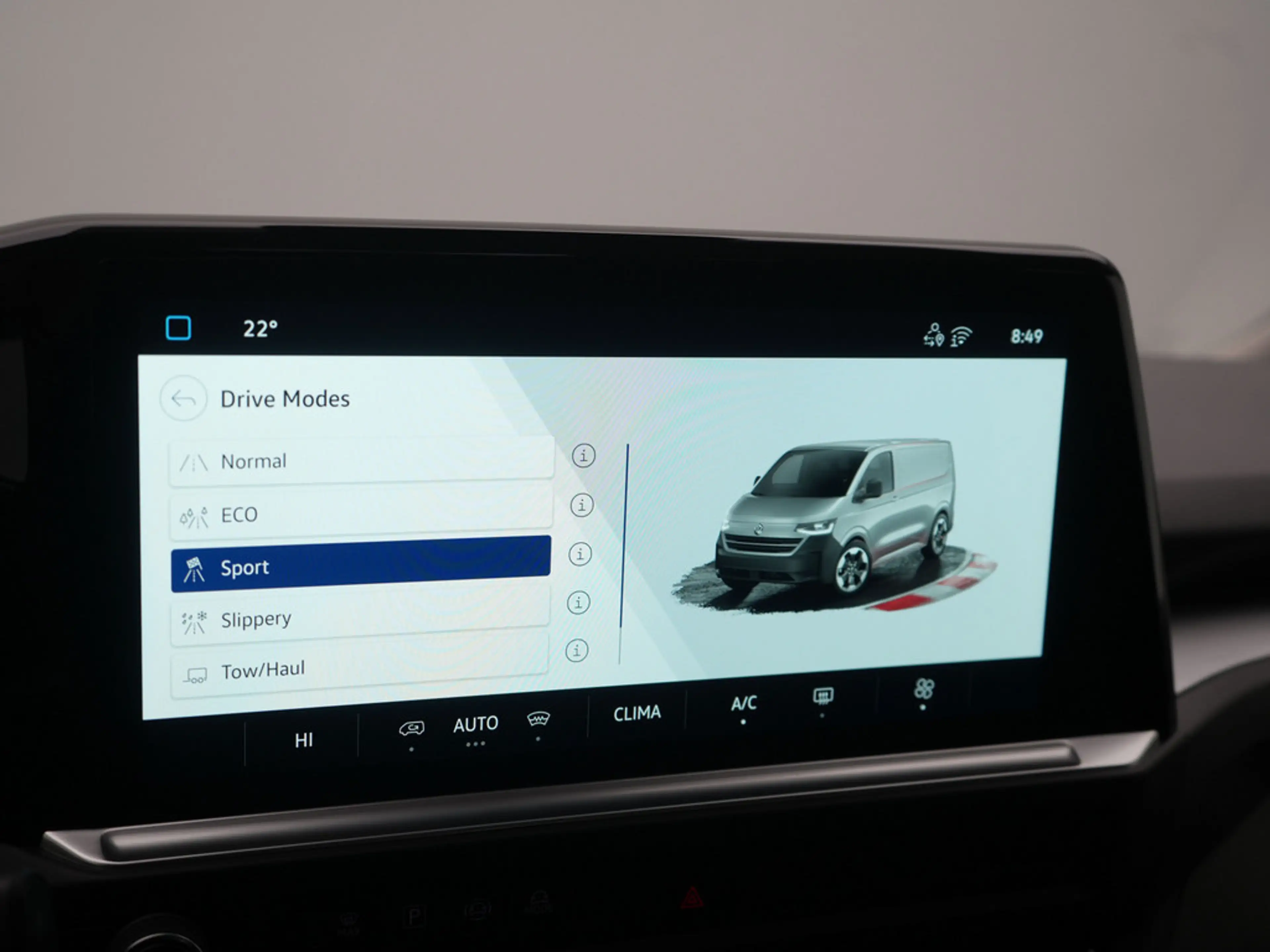 Volkswagen T7 Caravelle TDI Life LED KAM AHK NAVI 7-SITZ — photo 14