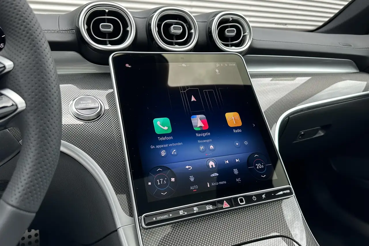 Mercedes-Benz C-Class 2026 — фото 15
