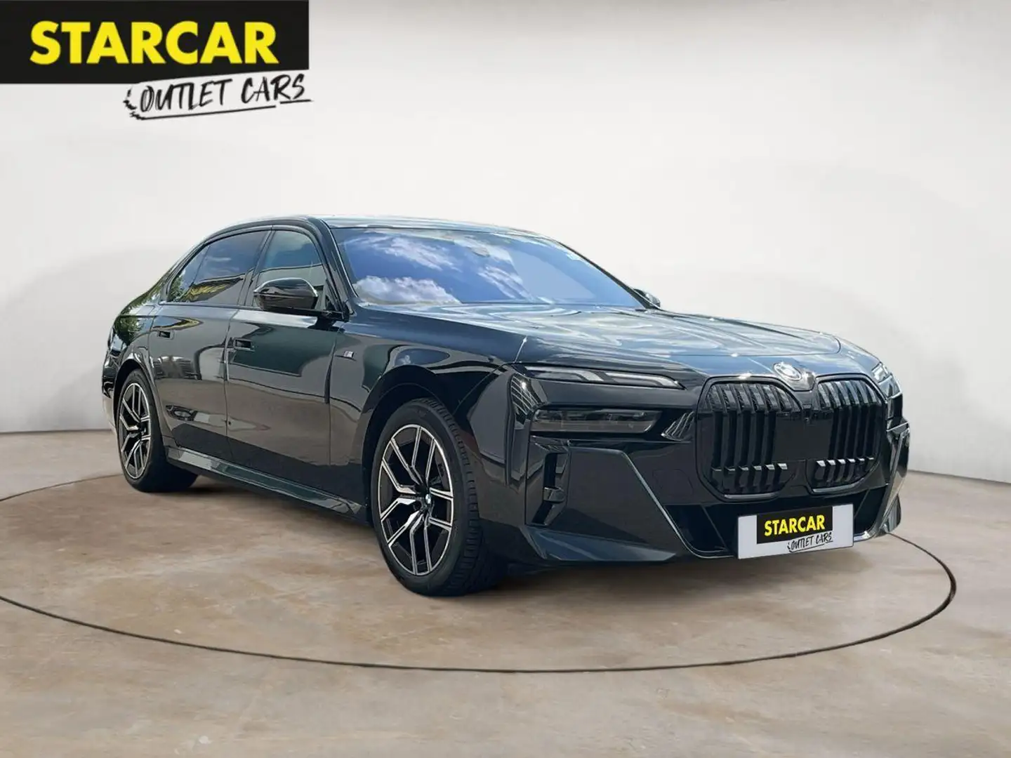BMW 740 d xDRIVE+M-SPORTPAKET+PRO+PANO+HUD+B&W+LUFTFEDER+2 Noir - 1