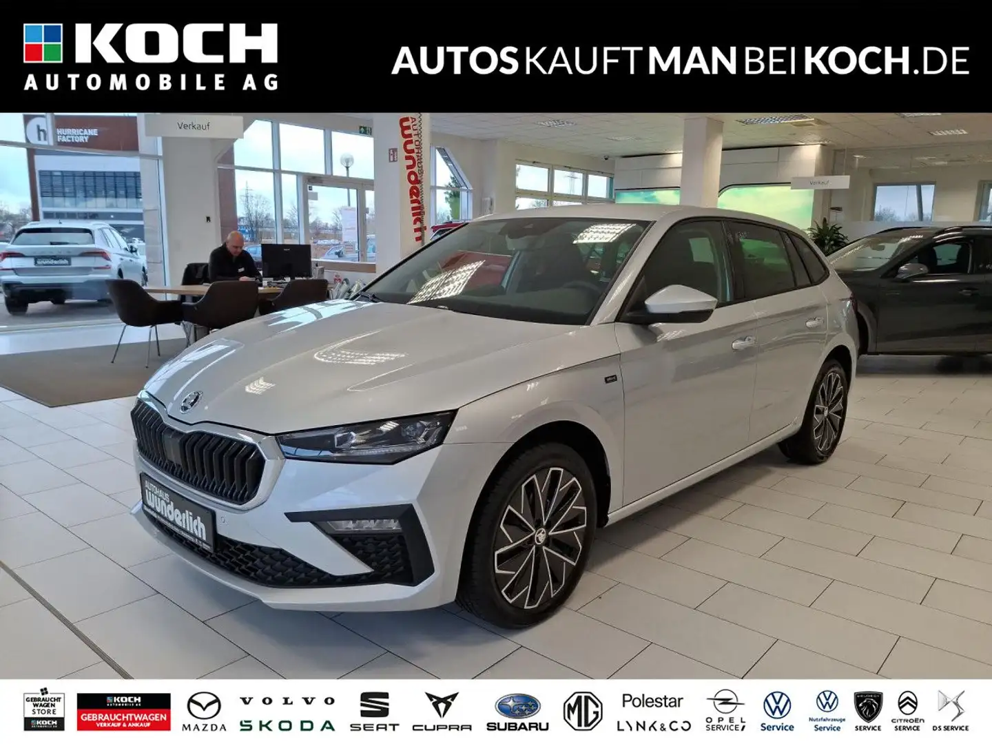 Skoda Scala 1.5 TSI Drive PDC SHZ Totwinkel Bluetooth Silber - 1