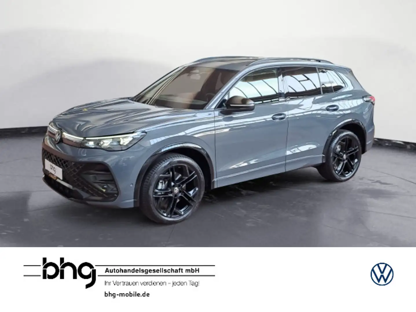 Volkswagen Tiguan 2.0 TDI SCR 4MOTION DSG R-Line *AHK*PANO* Grau - 1