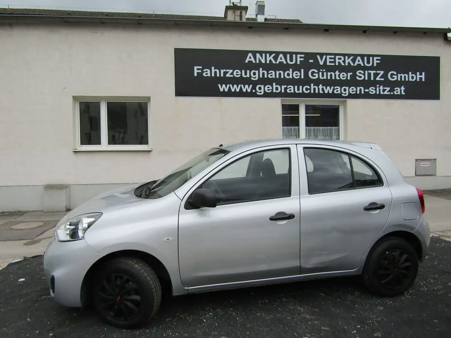 Nissan Micra Mouse Silber - 2