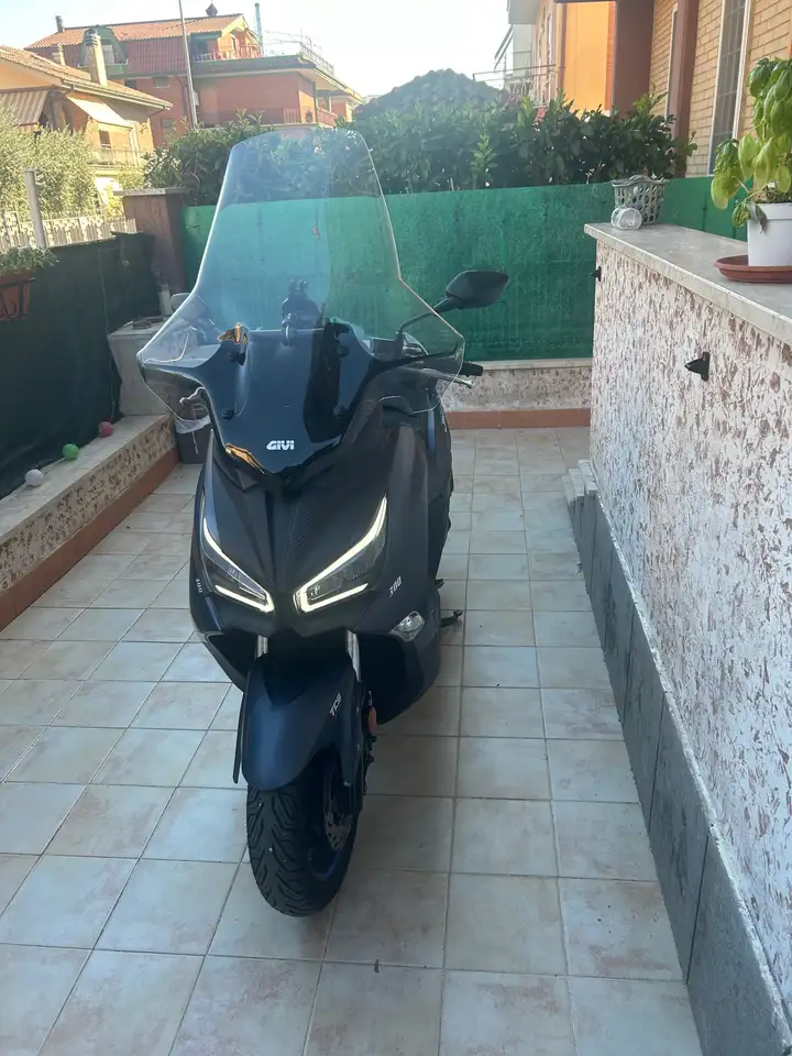 Sym Joymax 300