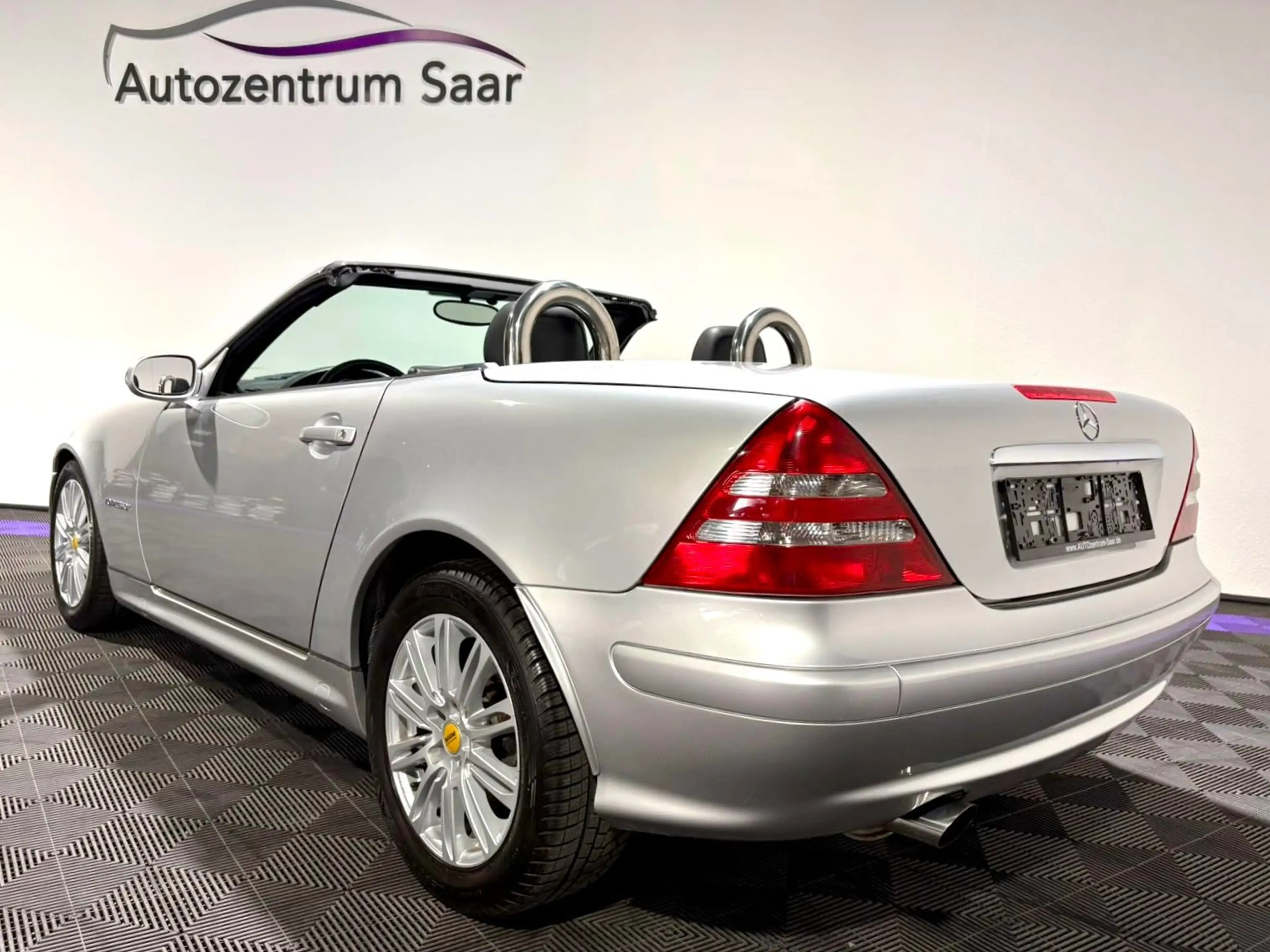 Mercedes-Benz SLK 200 KOMPRESSOR Final Edition — photo 7