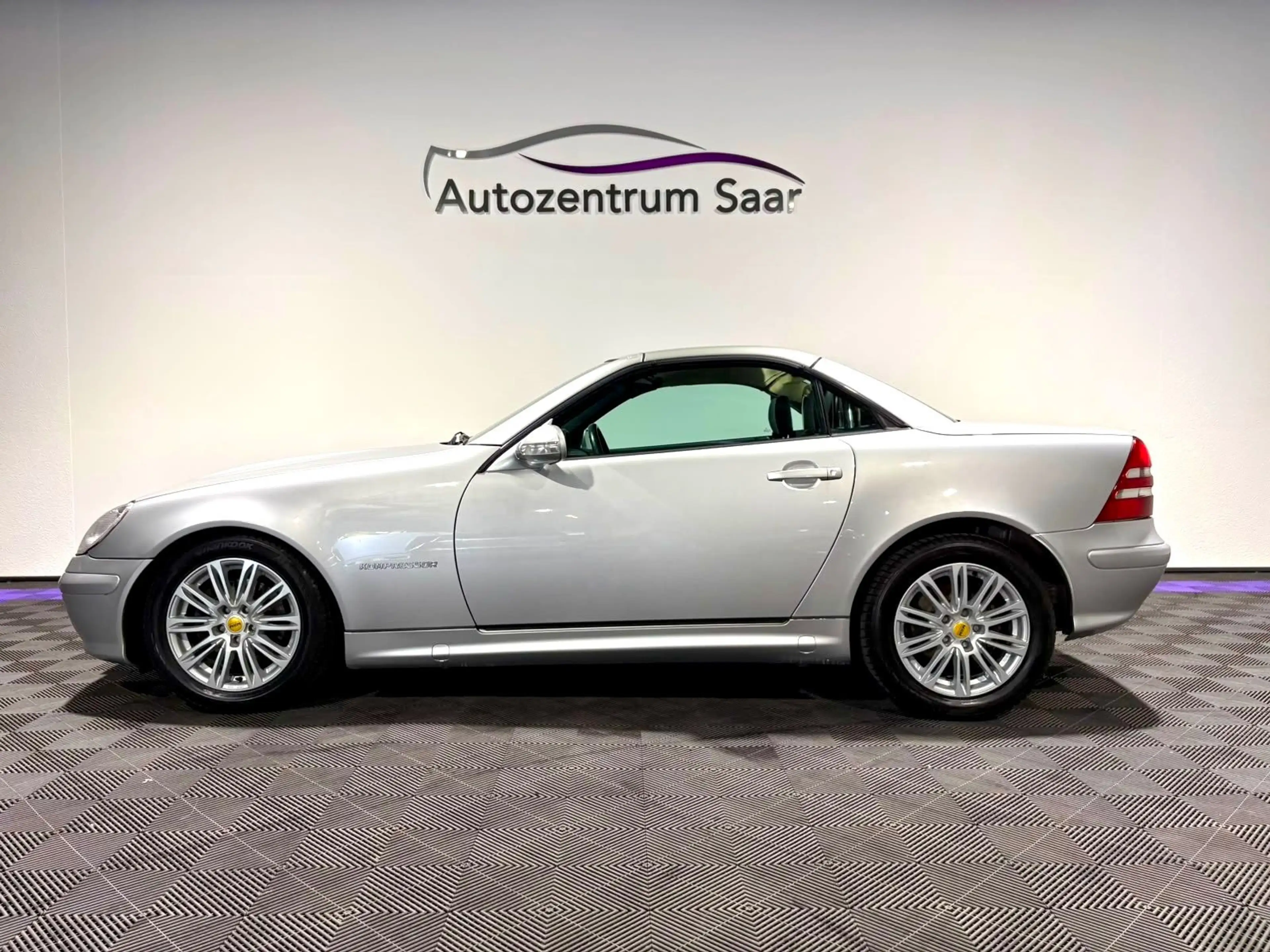 Mercedes-Benz SLK 200 KOMPRESSOR Final Edition — photo 4