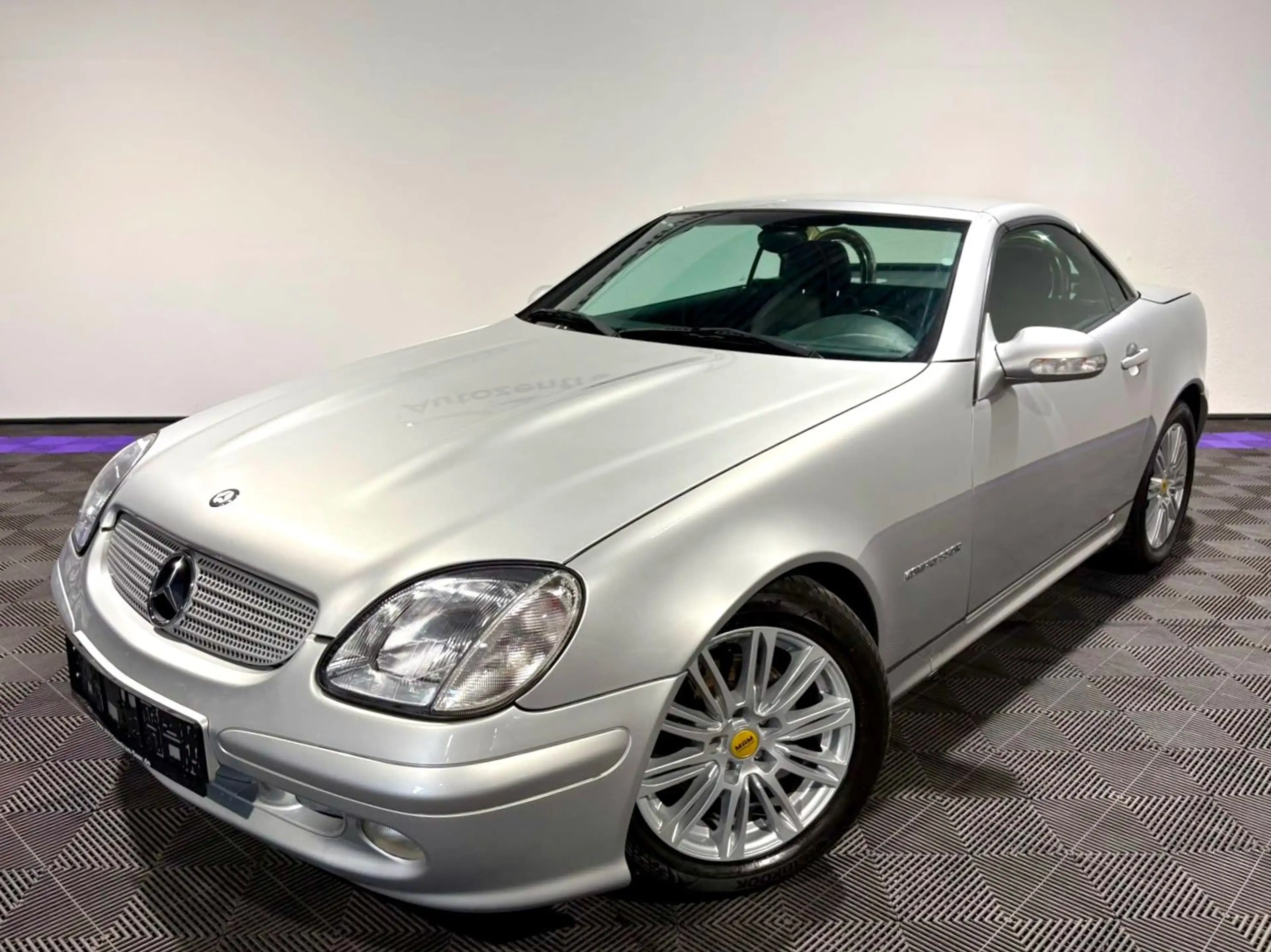 Mercedes-Benz SLK 200 KOMPRESSOR Final Edition — photo 2