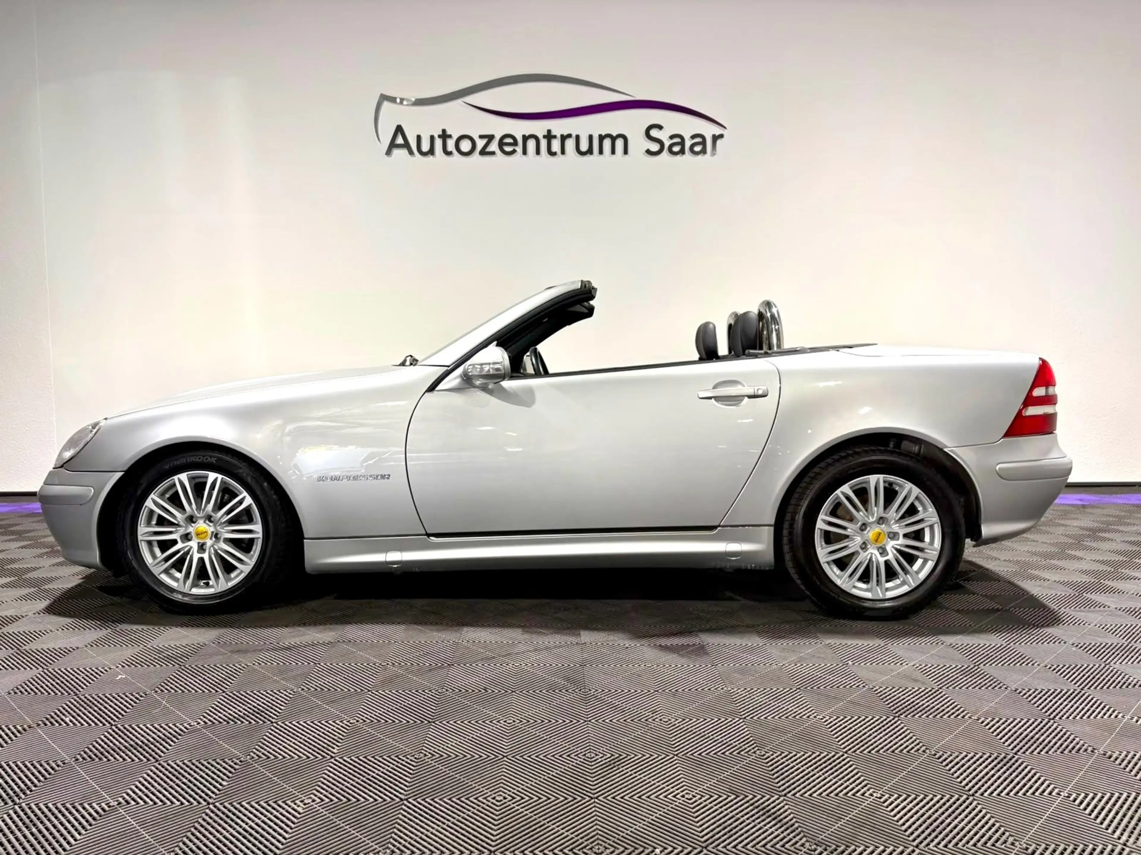 Mercedes-Benz SLK 200 KOMPRESSOR Final Edition — photo 5