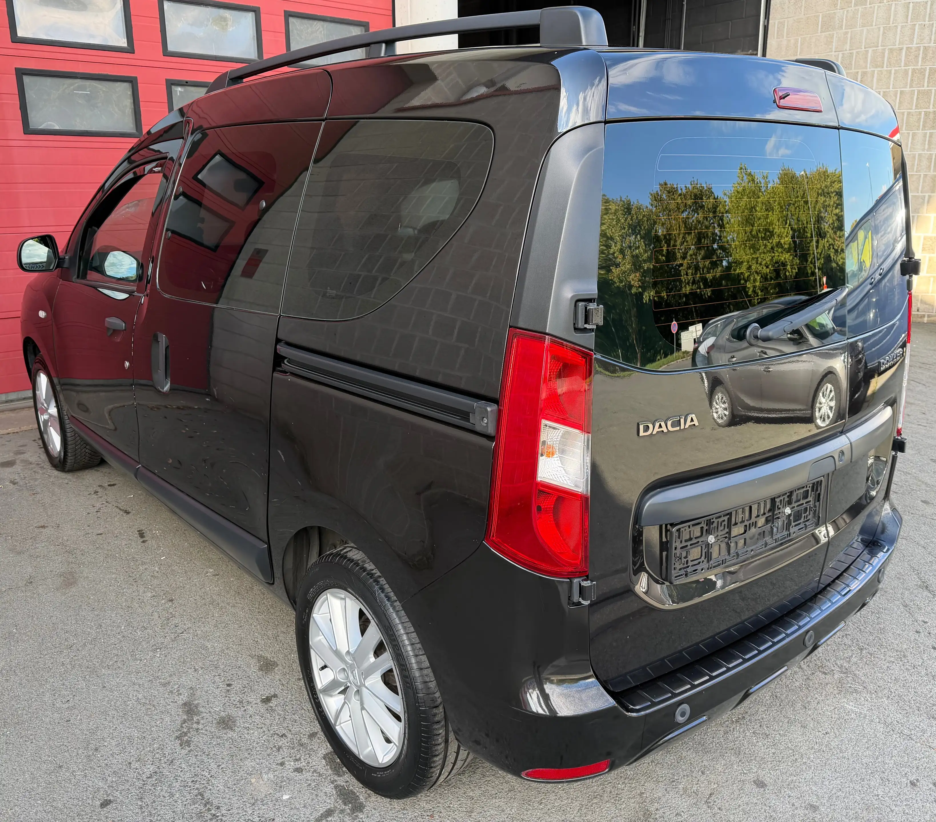 Dacia Dokker 1.5 Blue dCi Comfort (8.223 € HTVA) CAMÉRA + CLIM — photo 6