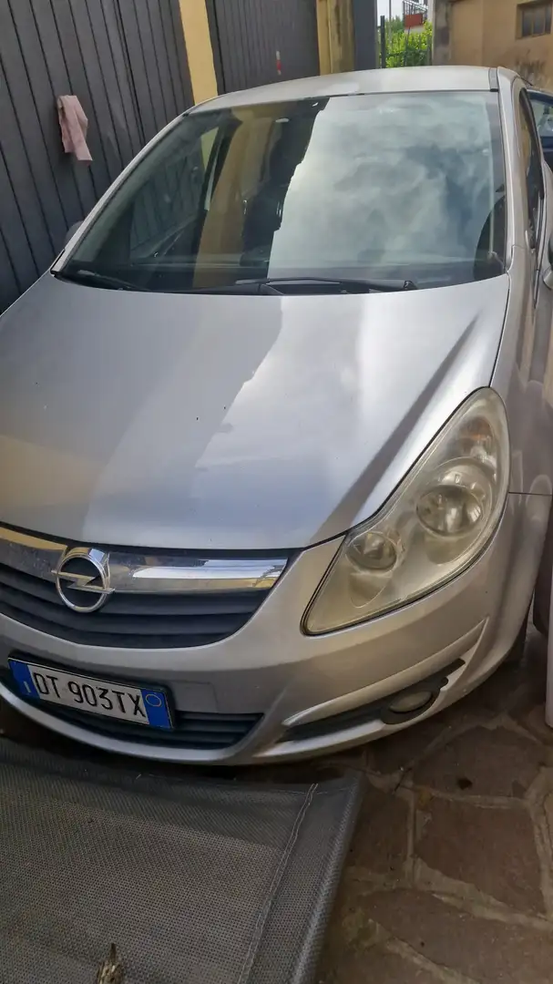 Opel Corsa 3p 1.0 Enjoy c/radio - 2