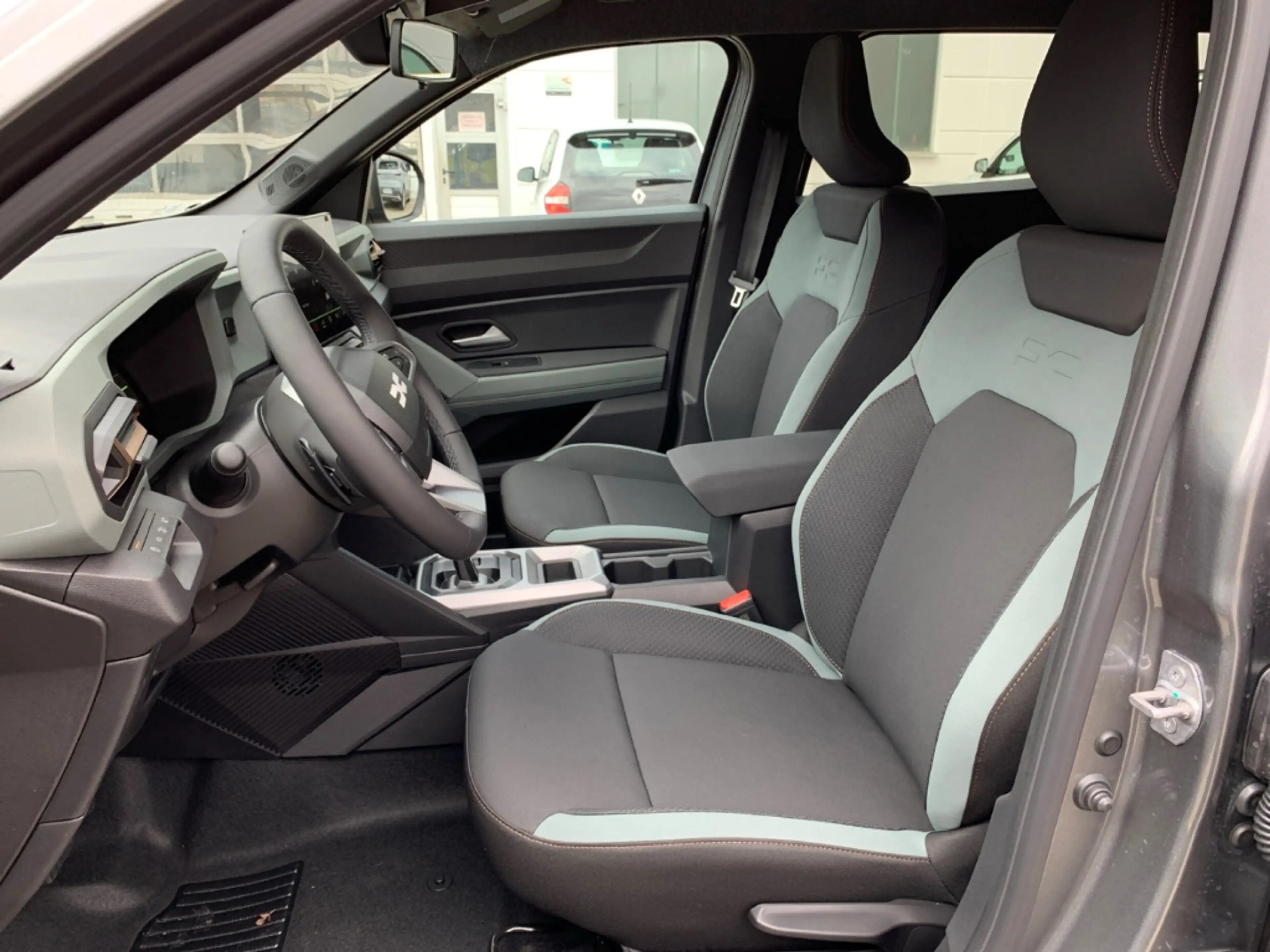 Dacia Duster EXTREME ECO-G 120 AUTO Extreme ACC+SHZ+KLIMA+NAVI — photo 9