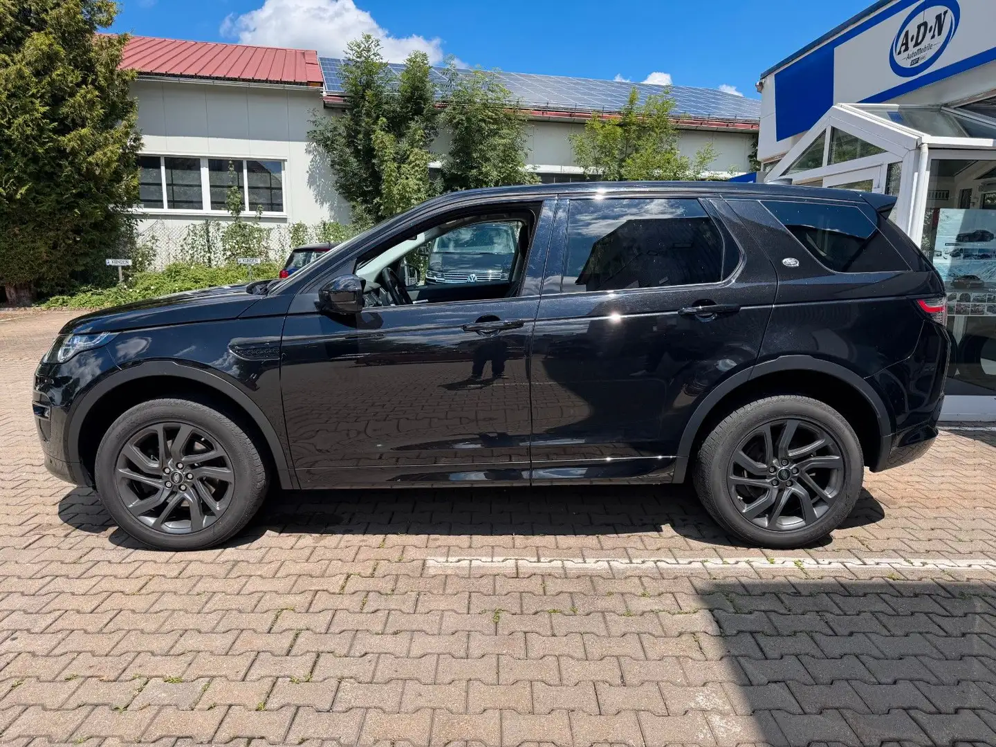 Land Rover Discovery Sport Dynamic-Paket SE 2.0 D AWD Leder Zwart - 2