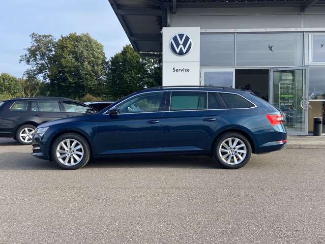 Skoda Superb Combi 2.0 TDI DSG 4x4 AHK+NAVI+LED+SMART-