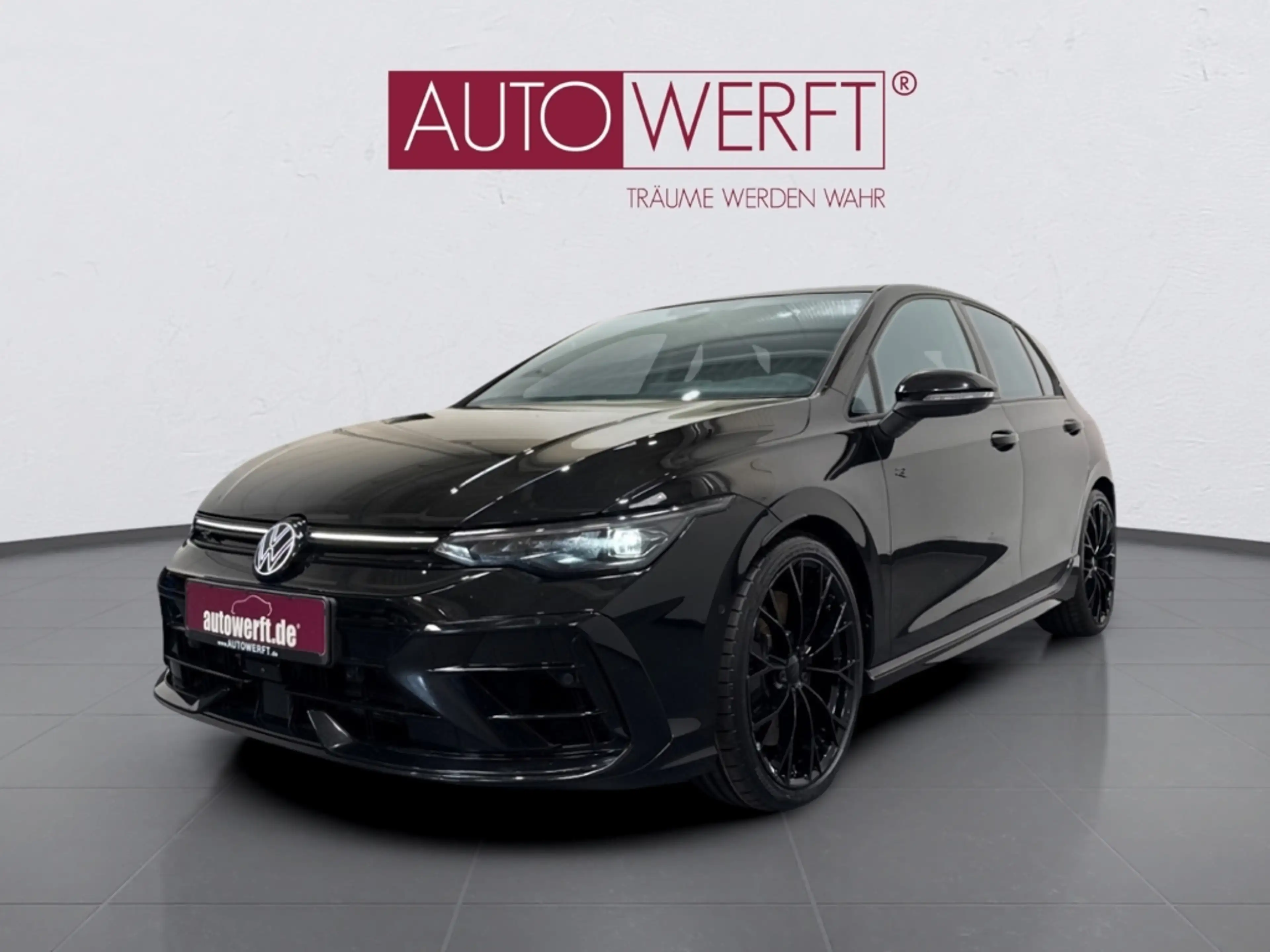 Volkswagen Golf R 4M FACELIFT AKRAPOVIC BLACK LEDER HEAD 360 KAM 19Z