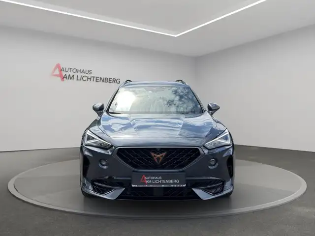 Cupra Formentor view 3