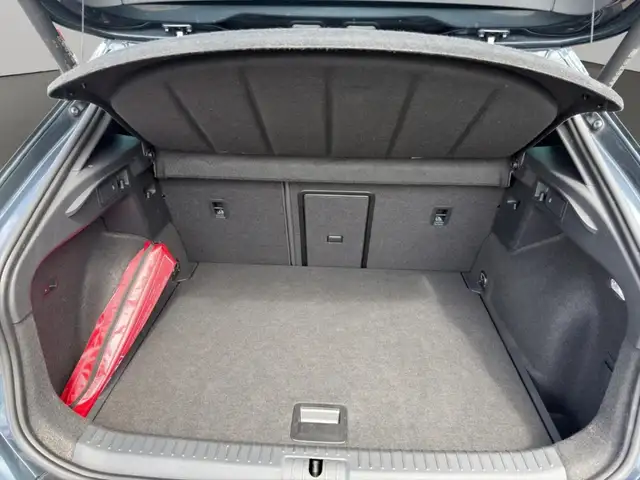 Cupra Formentor view 6
