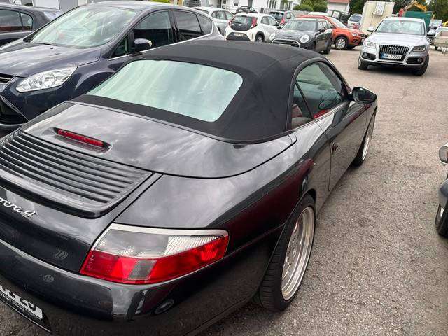 Porsche 996