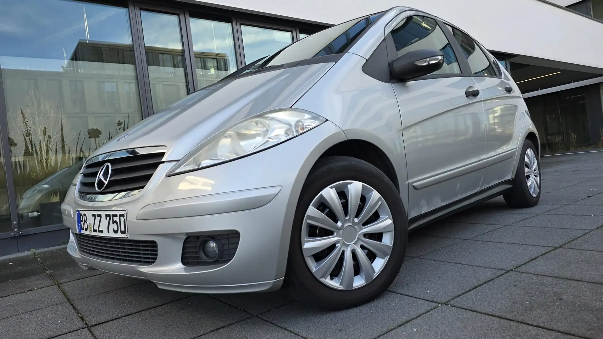 Mercedes-Benz A 170 +TÜV+GARANTIE+SITZH+KLIMA+1HAND+SCHECKHEFT Silber - 1