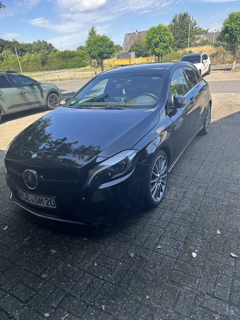 Mercedes-Benz A 220 d 4Matic 7G-DCT Fekete - 1