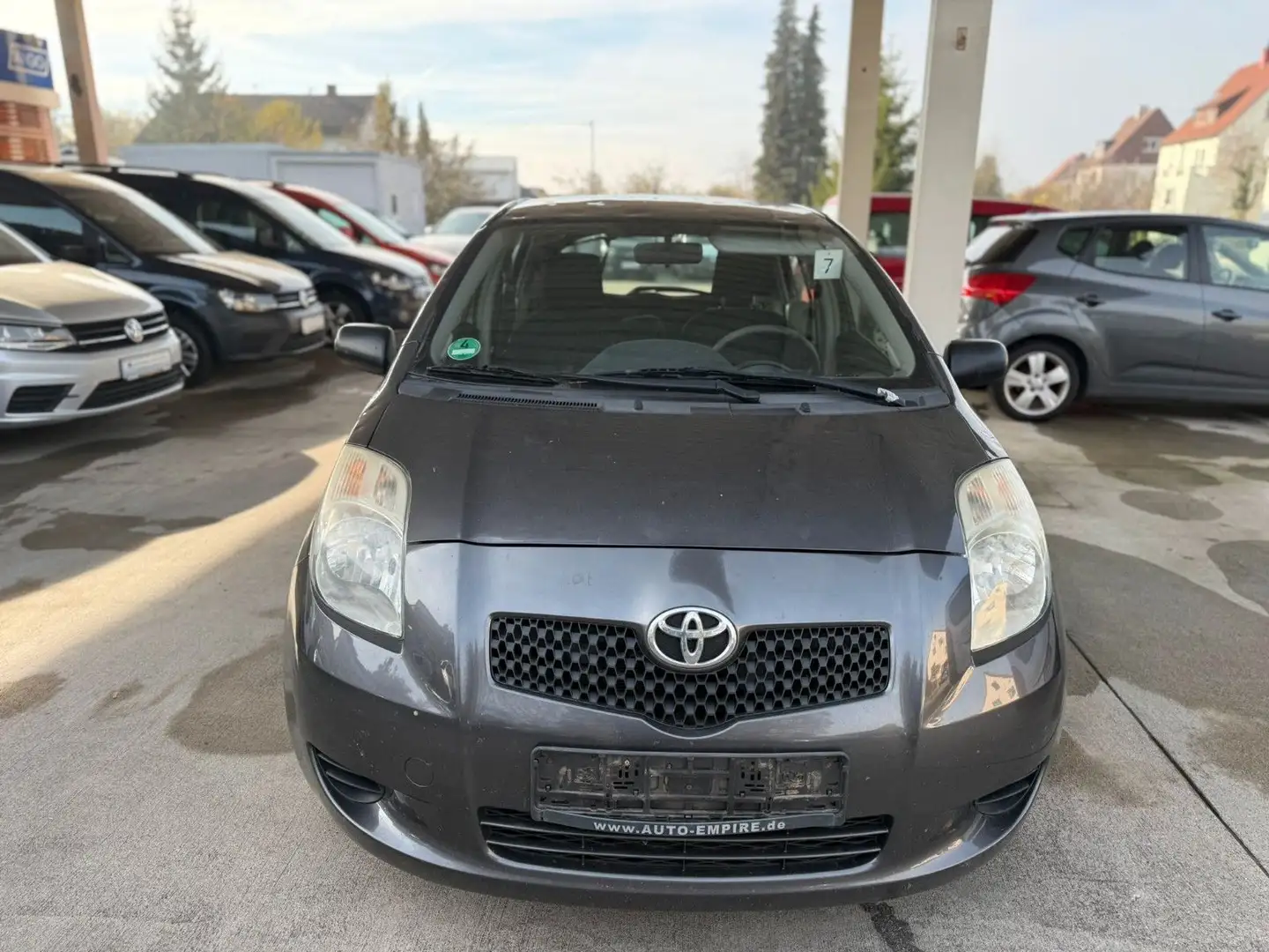Toyota Yaris Basis KLIMA*TÜV 06/2026 Gris - 2
