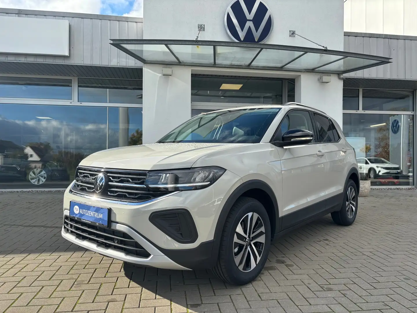 Volkswagen T-Cross ENERGY 1.0 l TSI OPF 70 kW (95 PS) 5-Gang Gris - 2