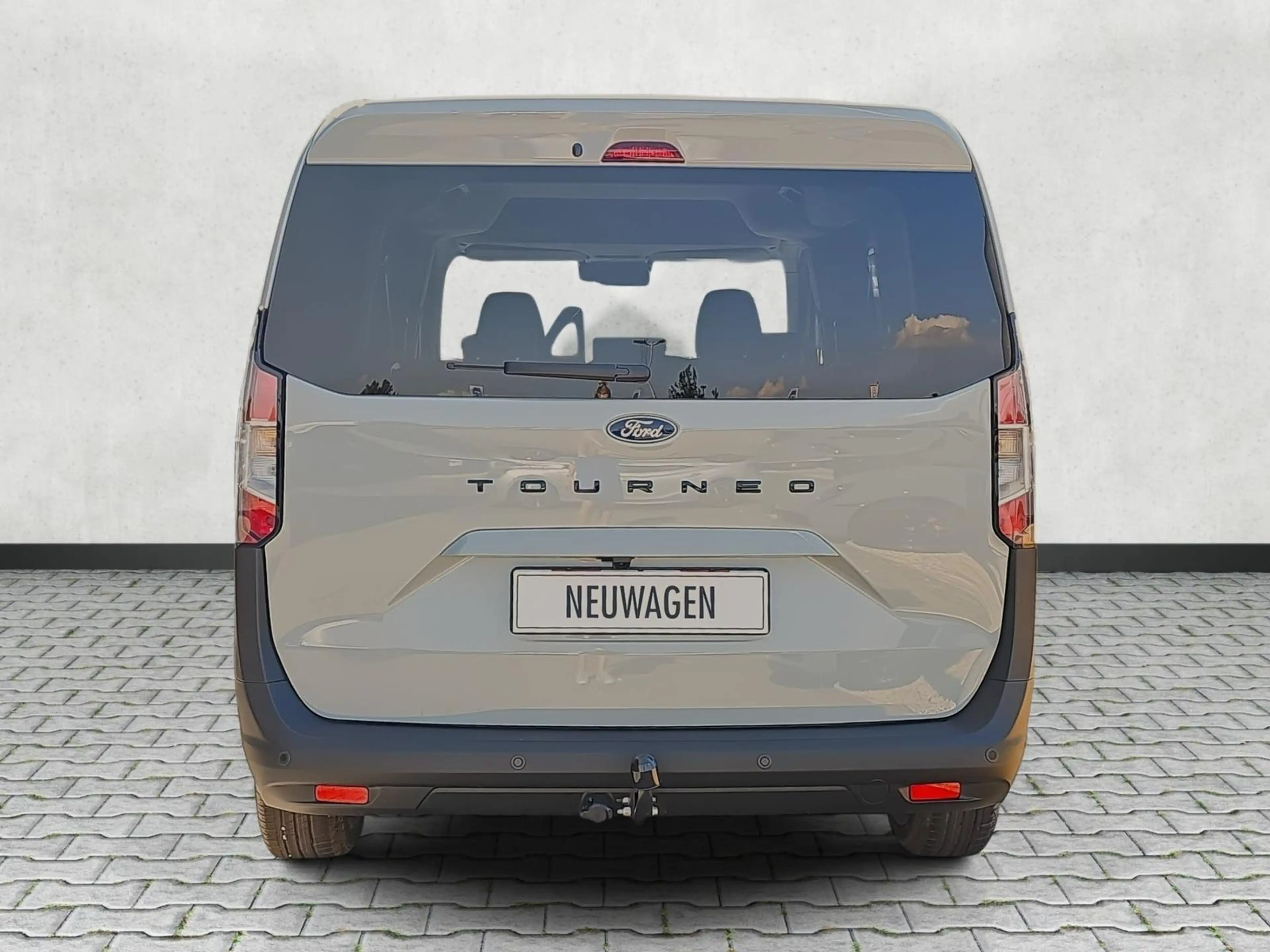 Ford Tourneo Courier Trend 1.0 EB 5JGar Kamera AHK 92 kW (125 PS), S... — photo 6