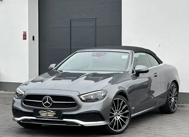 Mercedes-Benz E 450 E Cabrio 4M*AMG*WIDESCREEN*ACC+*KAMERA*