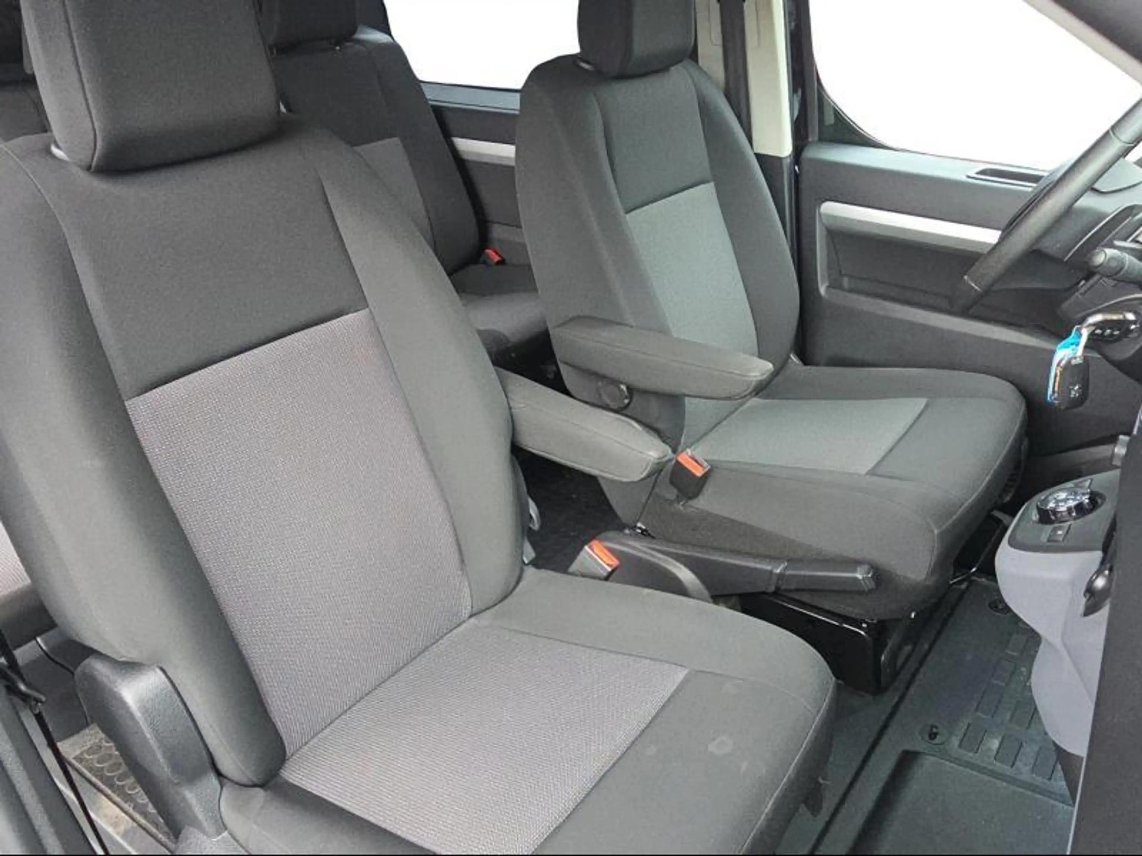 Peugeot Expert Dub Cab Premium automaat - Carplay - Camera - Trek — photo 14