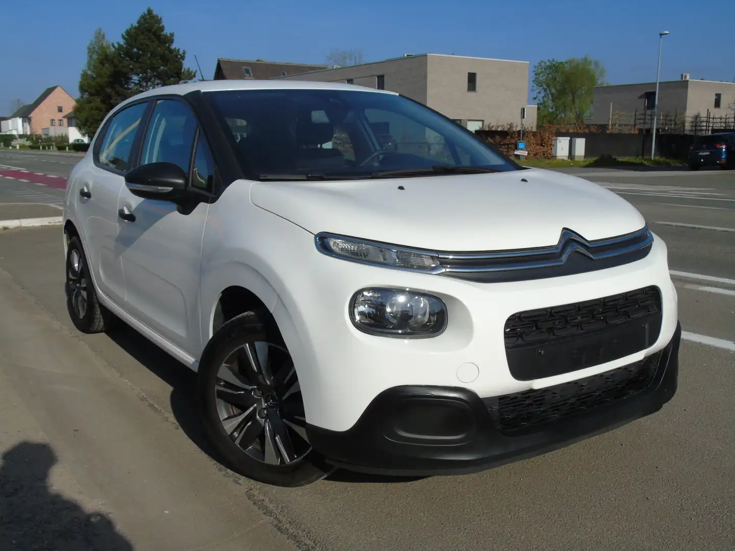 Citroen C3 1.2i PureTech*1e Eigen*Ohboekje*Airco*EURO 6d-TEMP Weiß - 1