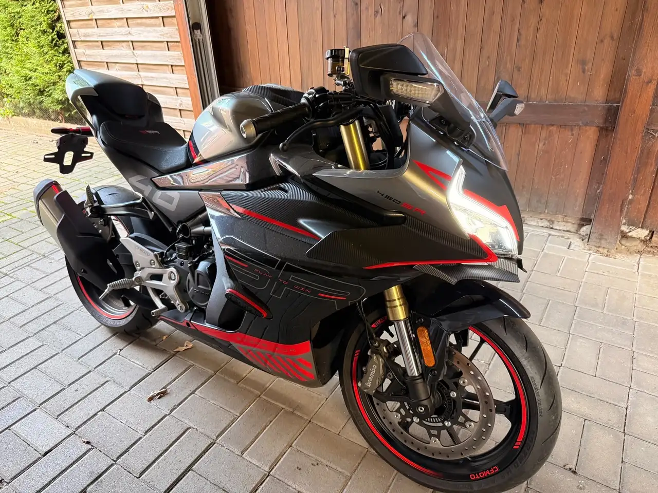 Cfmoto 450 SR