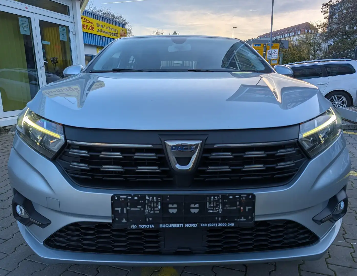 Dacia Sandero III Comfort LPG*1.Hd*CarPlay*LED*PDC*DAB Grau - 2