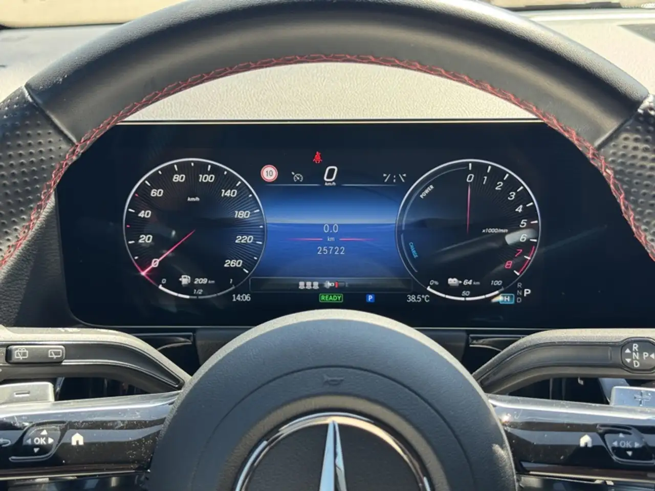 Mercedes-Benz GLA e AMG Line, миниатюра 14