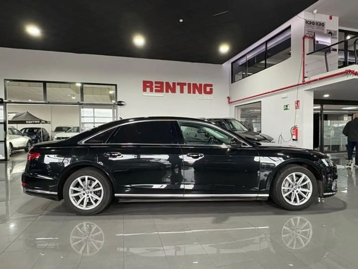 Audi A8 5.0 TDI L Negro - 2