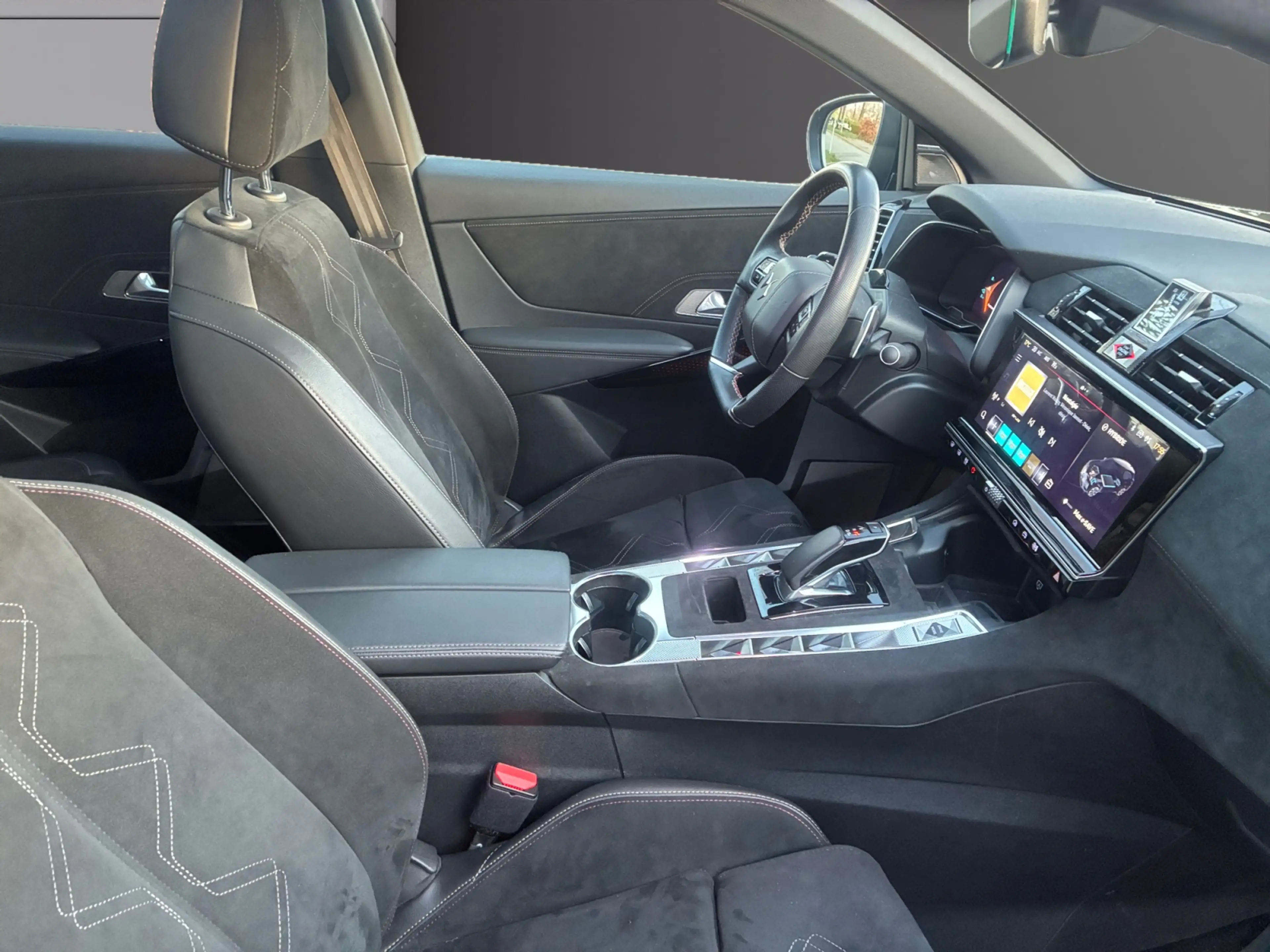 DS Automobiles DS 7 DS 7 PHEV 1.6 E-TENSE 4x4 300 Opera — photo 8