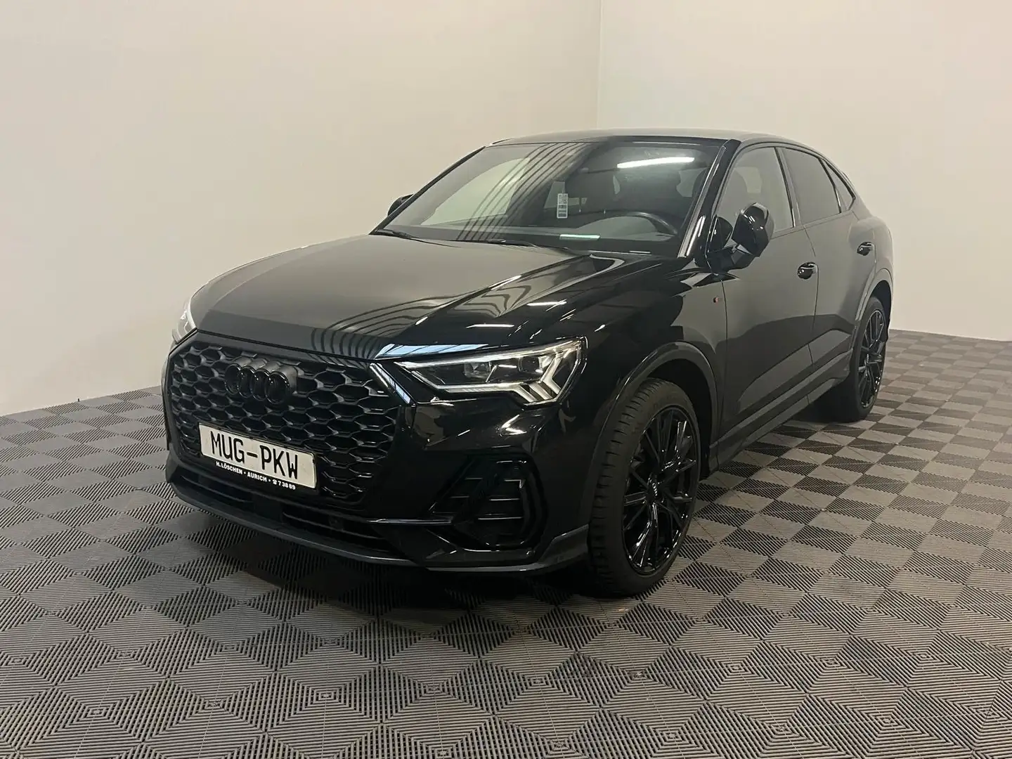 Audi Q3 Sportback 35 TFSI *S-line-LED-ACC* Noir - 1