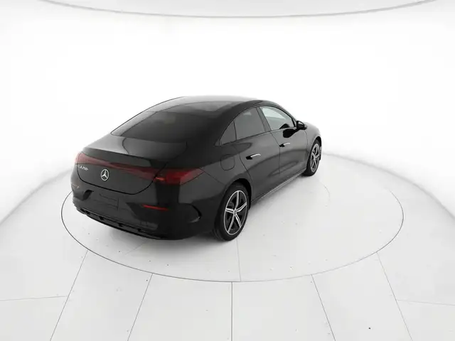 Mercedes-Benz CLA view 10