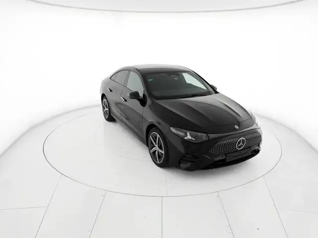 Mercedes-Benz CLA view 6