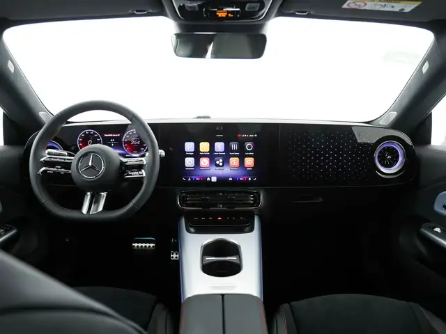 Mercedes-Benz CLA view 25